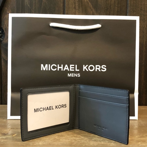 NWT Authentic Micheal Kors Signature 3-in-1 Wallet - Picture 5 of 8